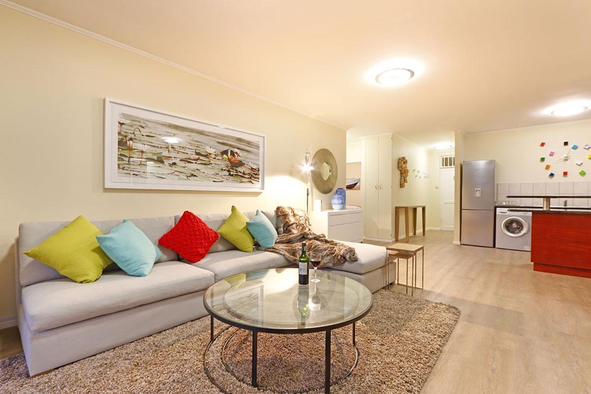 Capri 101 By Hostagents Apartment Кейптаун Екстериор снимка